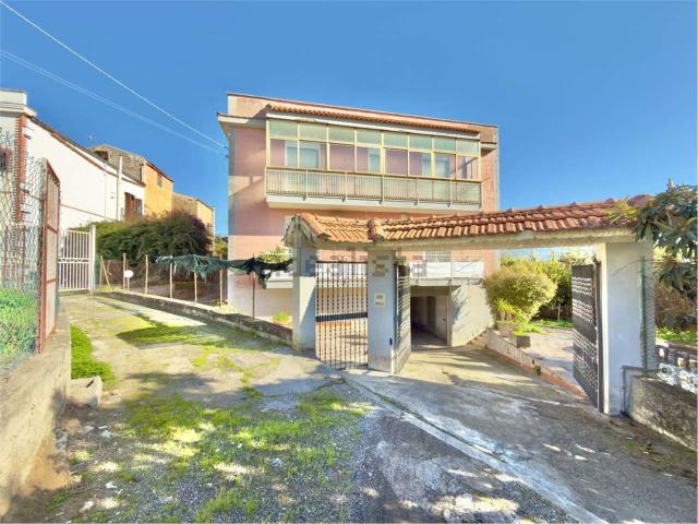 Casa in vendita a Aquino, Monreale