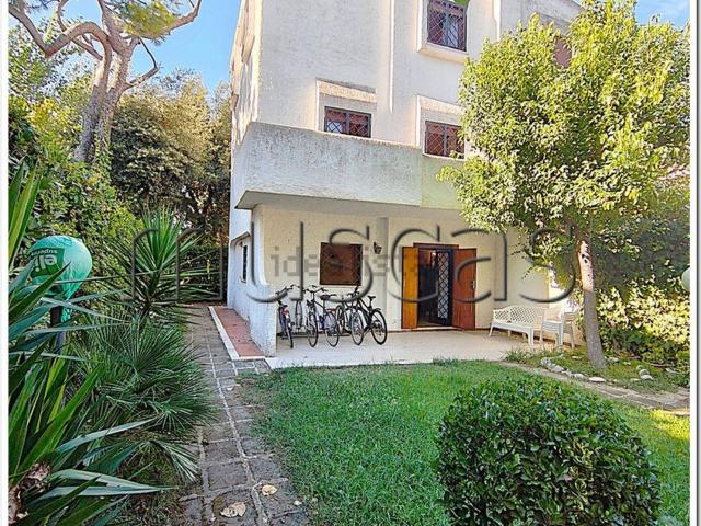 Casa in vendita a Fregene, Fiumicino