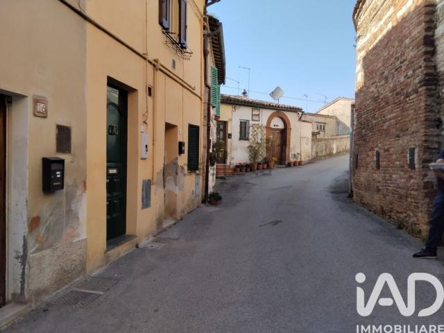 Casa in vendita a Centro, Marche