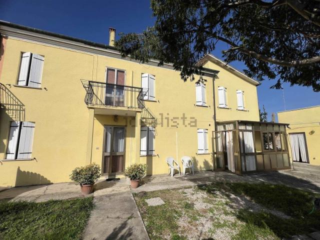 Casa in vendita a Anguillara Veneta, Veneto