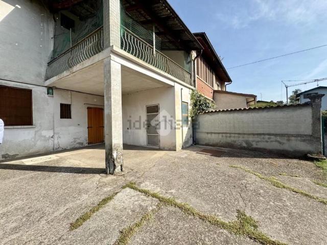 Casa in vendita a Pieranica, Cremona