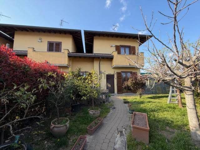 Casa in vendita a Cassolnovo, Pavia