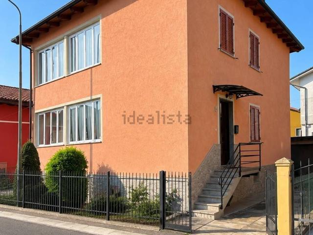 Casa in vendita a Cairo Montenotte, Liguria