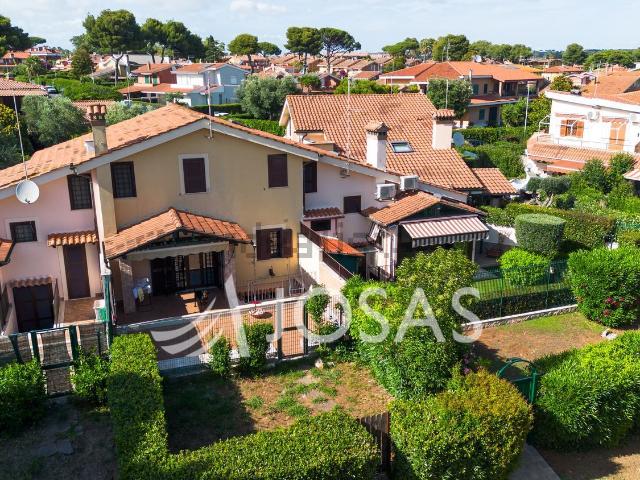 Casa in vendita a Roma Capitale, Lazio