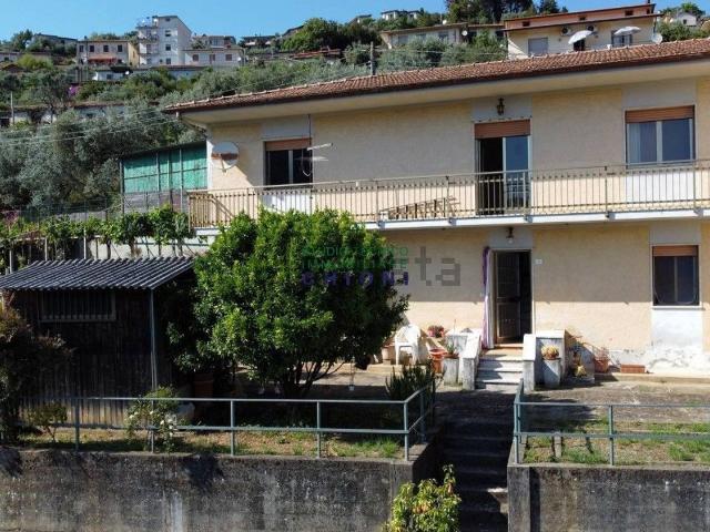 Casa in vendita a Corsanico, Montignoso