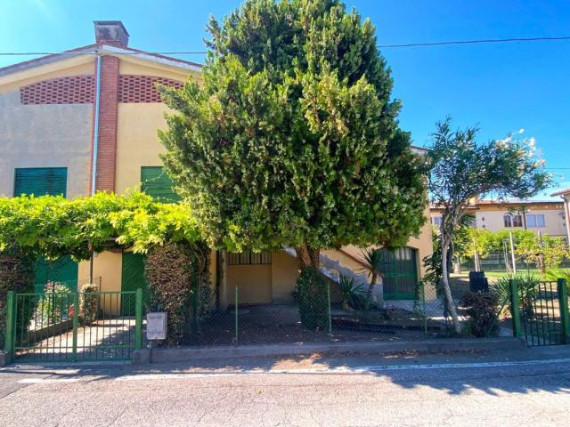 Casa in vendita a Sant'urbano, Veneto