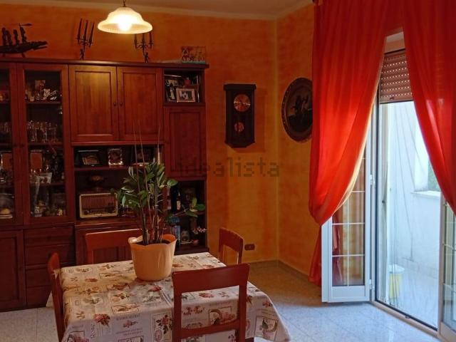 Casa in vendita a Cisterna di Latina, Latina