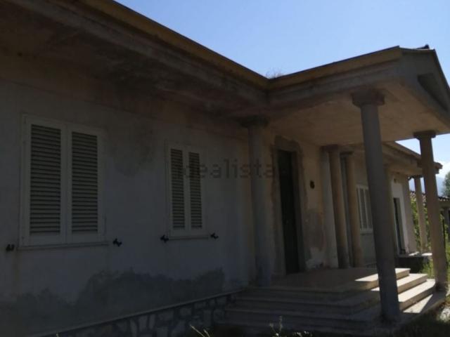 Casa in vendita a San Silvestro, Cassino