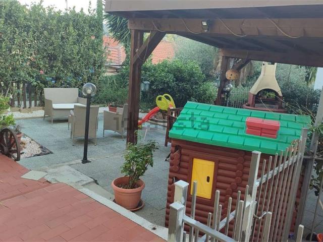 Casa in vendita a Vendone, Liguria