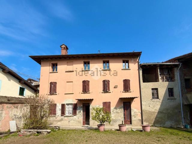 Casa in vendita a Canneto Pavese, Lombardia