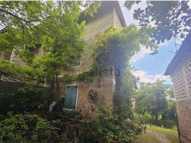 Casa in vendita a Neviano Degli Arduini, Reggio Emilia