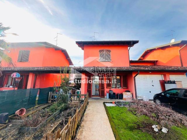 Casa in vendita a Chieve, Lombardia