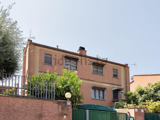 Casa in vendita a Spinaceto, Roma Capitale