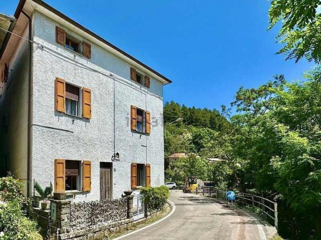 Casa in vendita a Unione dell'Alto Reno, Granaglione