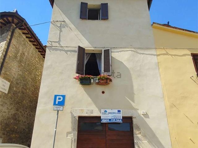 Casa in vendita a Todi, Perugia