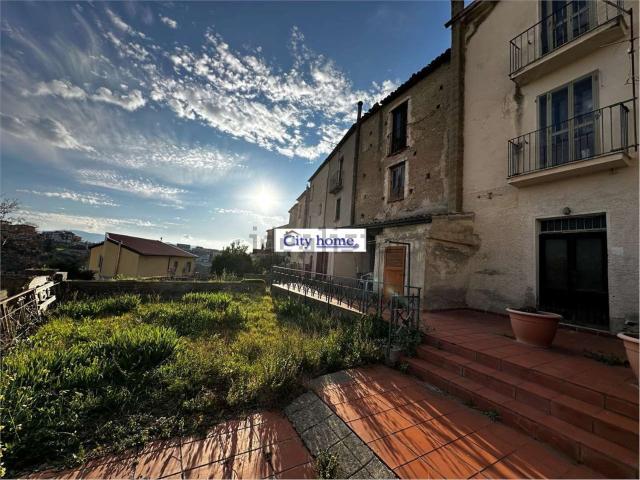 Casa in vendita a Calabria, Cosenza
