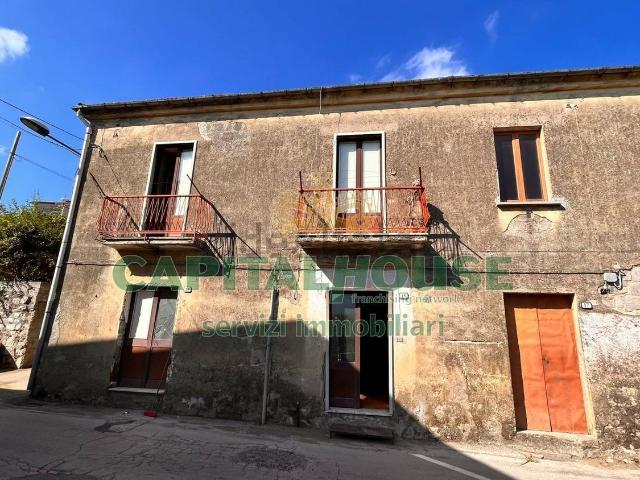Casa in vendita a Forino, Campania