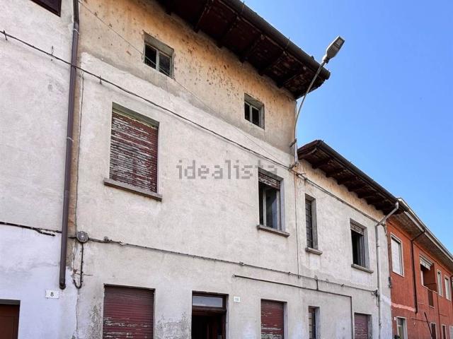 Casa in vendita a Gambolò, Lombardia