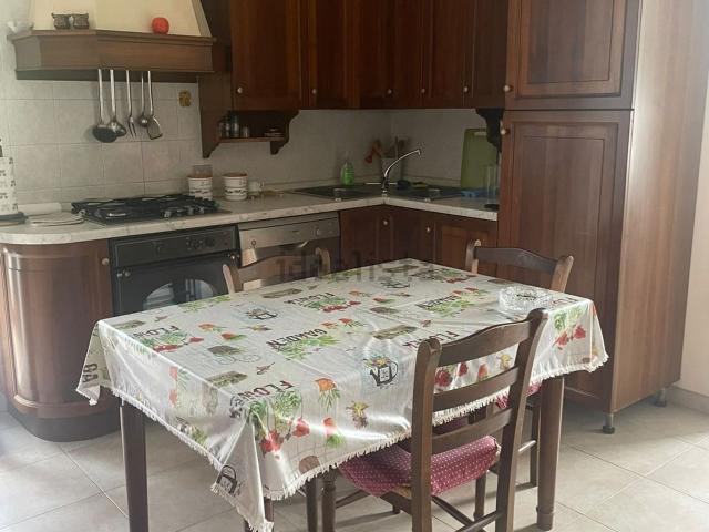 Casa in vendita a La Prada, Carrara