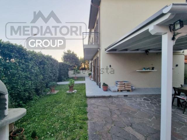 Casa in vendita a Arnaccio, Cascina