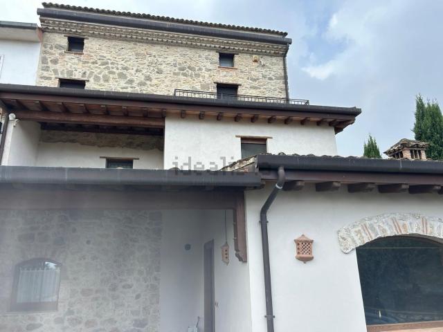 Casa in vendita a Morolo, Lazio