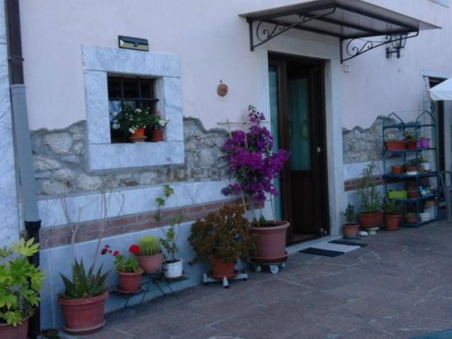 Casa in vendita a Fabbrica, Carrara