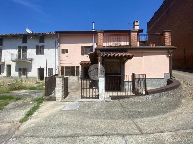 Casa in vendita a Piemonte, Asti
