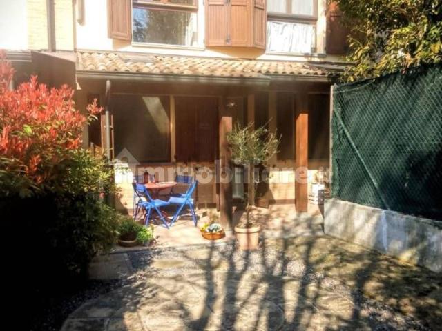 Casa in vendita a Lubiana, Sorbolo