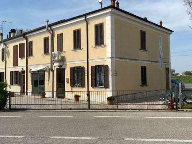 Casa in vendita a Corlo, Ferrara
