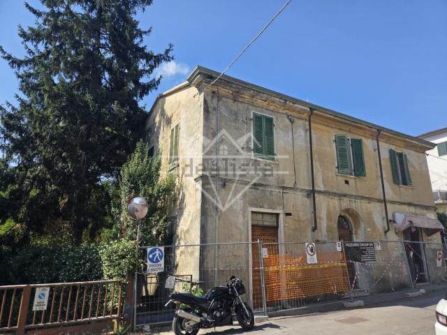 Casa in vendita a Gildona, Carrara