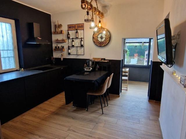 Casa in vendita a Livorno, Toscana