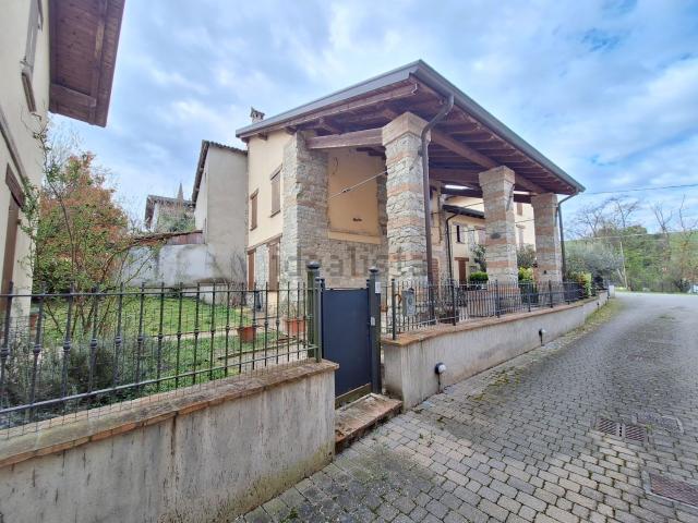 Casa in vendita a Felino, Reggio Emilia
