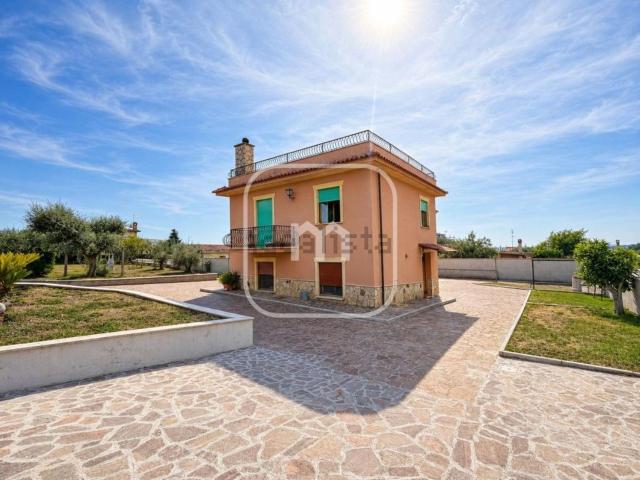 Casa in vendita a Roma Capitale, Lazio
