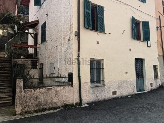 Casa in vendita a Torriglia, Liguria