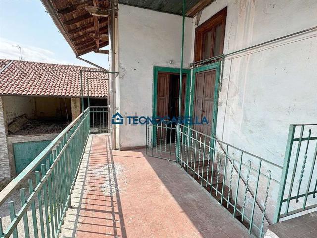 Casa in vendita a Arluno, Lombardia