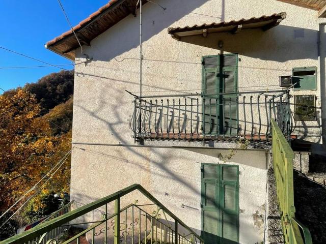 Casa in vendita a Davagna, Liguria