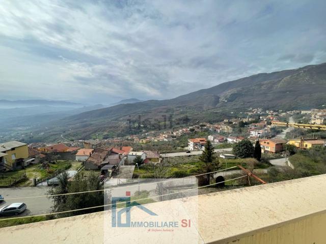 Casa in vendita a Vitulano, Campania