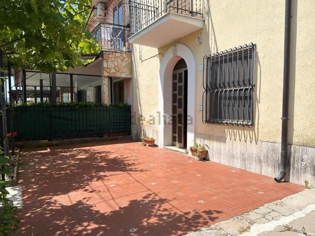 Casa in vendita a Montaquila, Molise