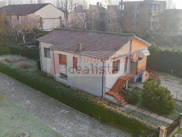Casa in vendita a Sermide e Felonica, Felonica