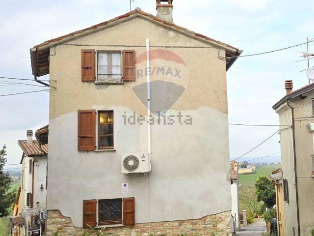 Casa in vendita a Rovescala, Lombardia