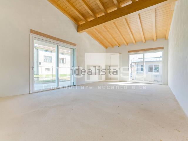 Casa in vendita a Prata Di Pordenone, Friuli-Venezia Giulia