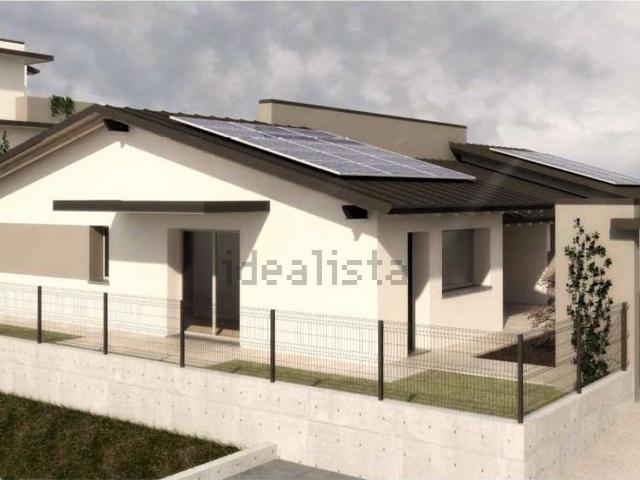 Casa in vendita a Prata Di Pordenone, Friuli-Venezia Giulia