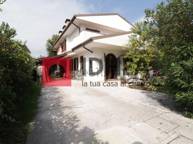 Casa in vendita a Carità, Treviso