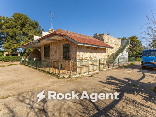Casa in vendita a Puglia, Bari