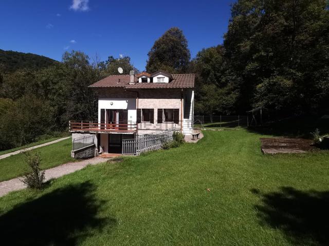 Casa in vendita a Alta Valle Intelvi, Lombardia