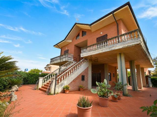 Casa in vendita a Marche, Ancona