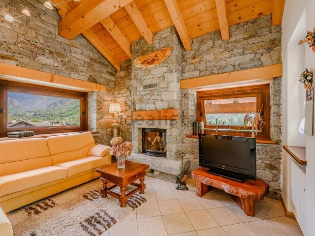Casa in vendita a Quare, Campertogno