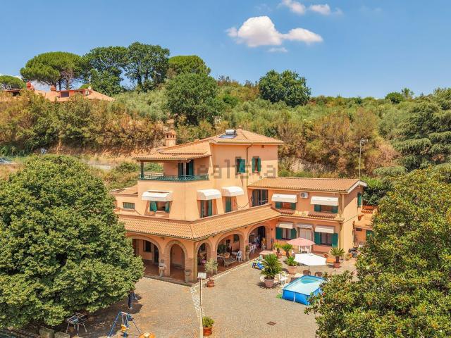 Casa in vendita a Roma Capitale, Lazio