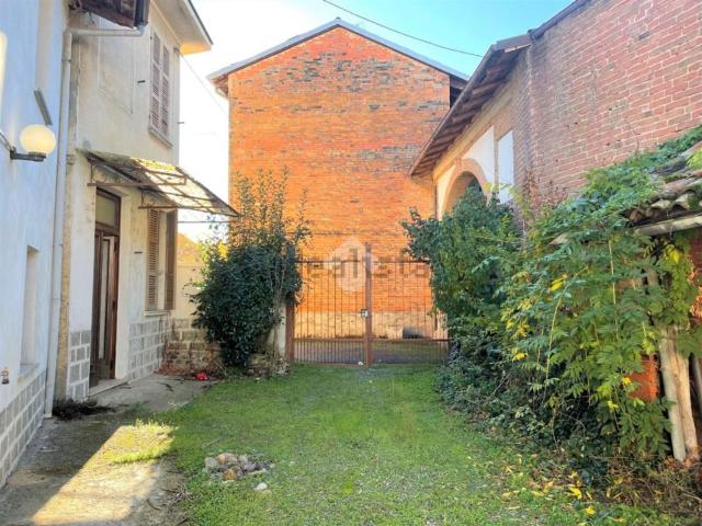 Casa in vendita a Piemonte, Alessandria
