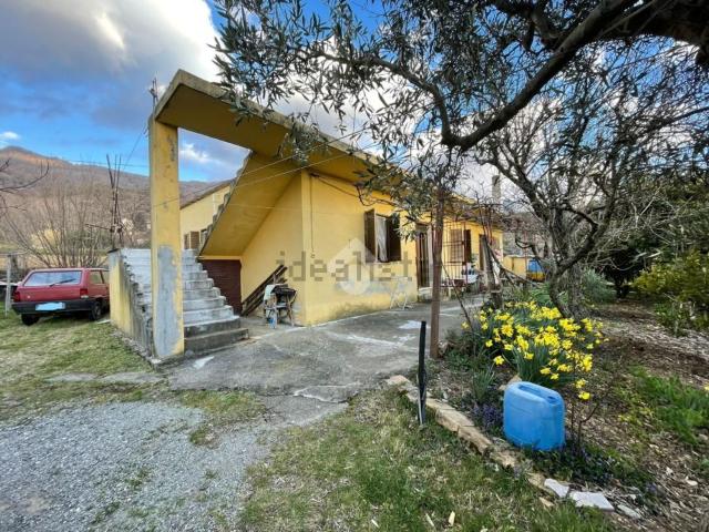 Casa in vendita a Calabria, Cosenza